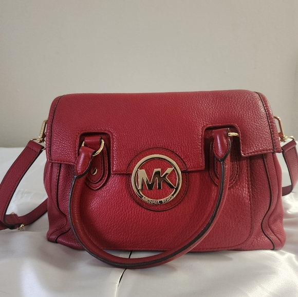 Ravishing Red Authentic Michael Kors purse - Picture 2 of 12